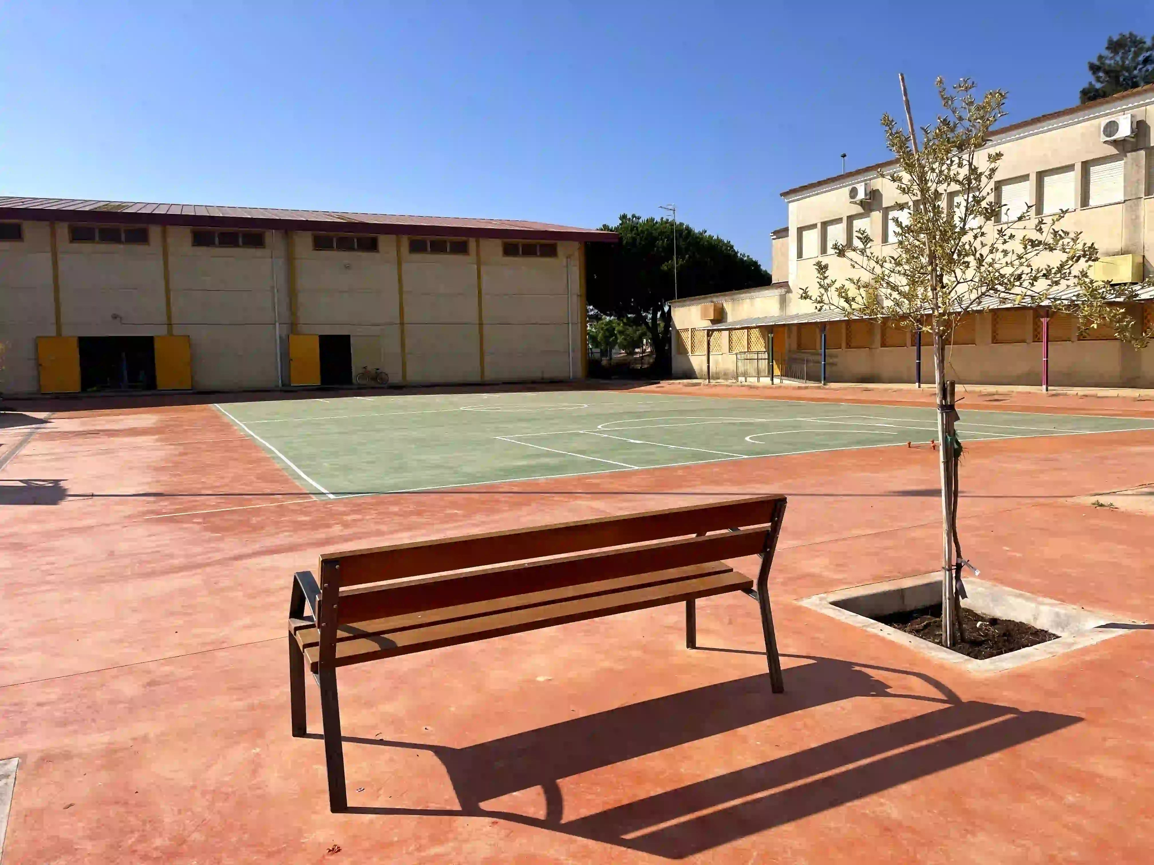 Fachada principal de la Casa Villa de Parada en Cádiz