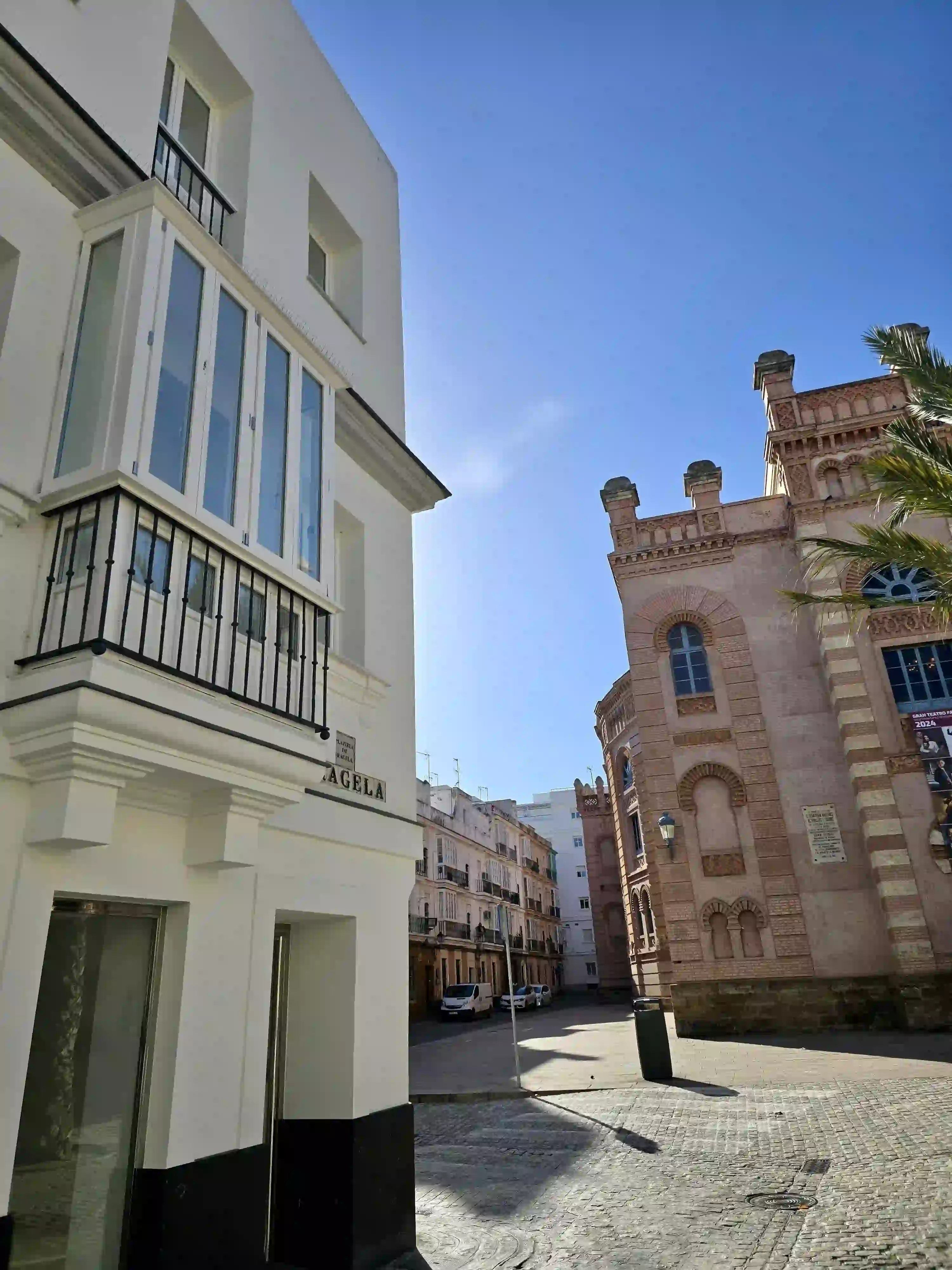 Casa Fragela diseño moderno y elegante en Cádiz